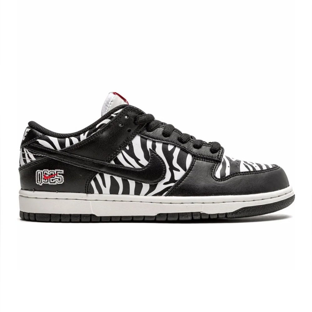 Brand New Nike SB Zebra dunk low sneakers in box - Picture 6 of 11